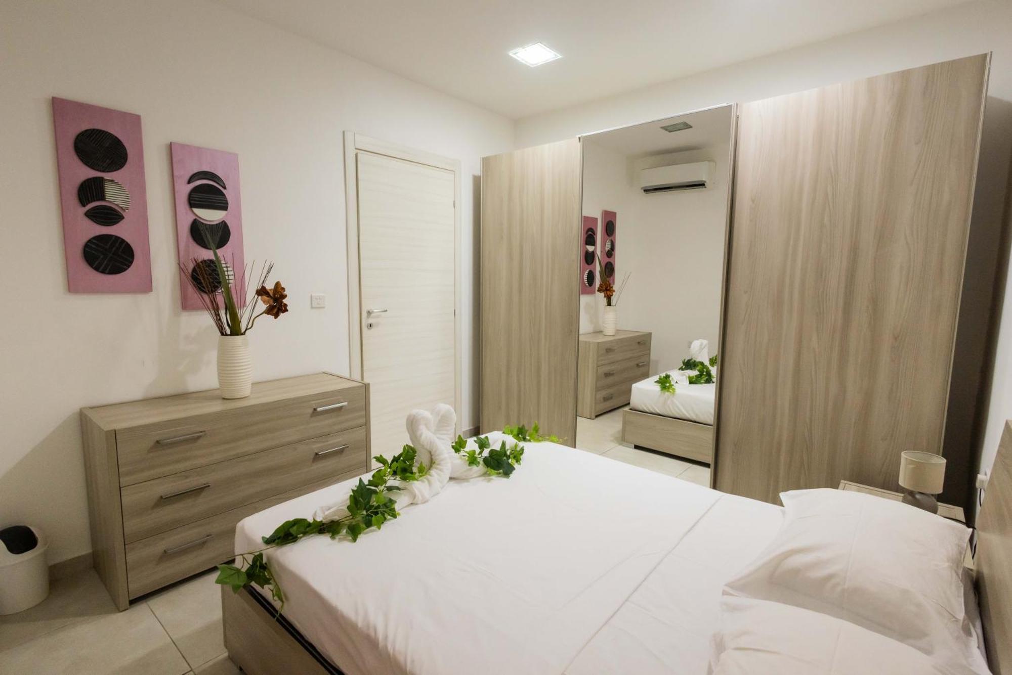 Sliema Seaview Modern Apartment Exterior photo